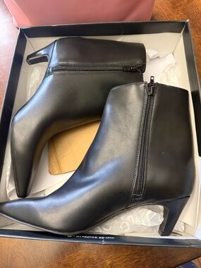 INC International Concepts Black Pointed Ankle Booties 10 M